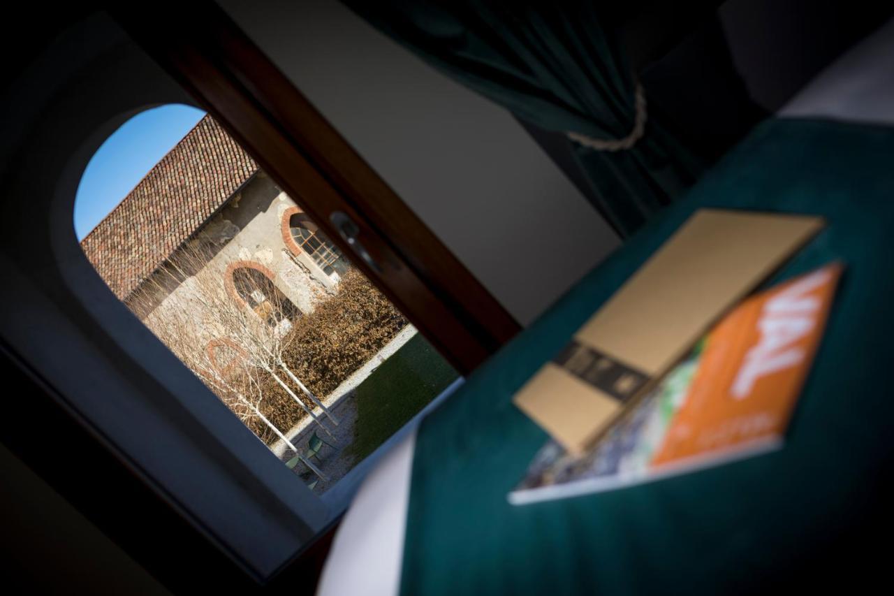 La Ripa Boutique Hotel Albino 외부 사진