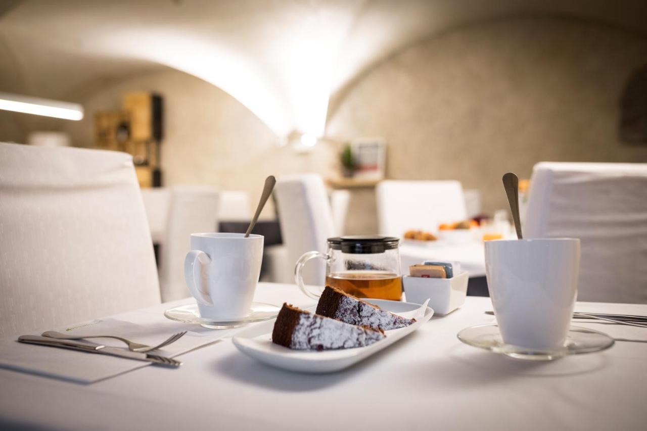 La Ripa Boutique Hotel Albino 외부 사진